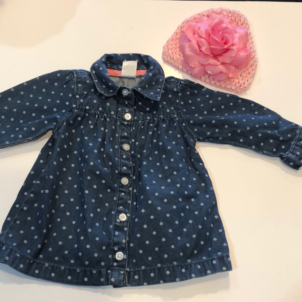 Carters cute little blue jean dress 6 months/ hat
